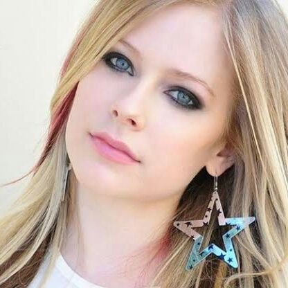 eminyilanci28's profile picture. Gizli