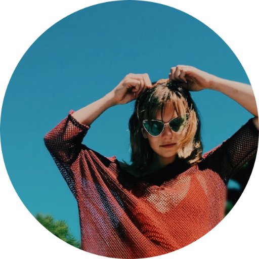 Emma_Leising's profile picture. Graphic Designer