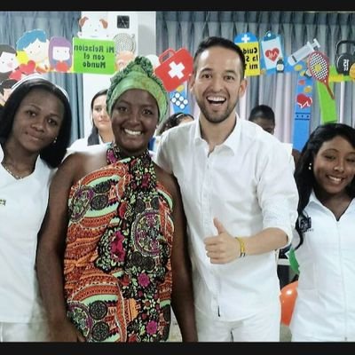 Líder Universitario, Médico. Consejero Superior de la Univ. Santiago de Cali 2014 - 2018 y Orgulloso de ser latino🇨🇴.