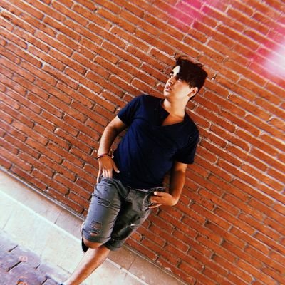 🏠Manresa
🎂17%
EN/ES/CA
tu, eres tú propia galaxia. y esa persona, un planeta que gira entorno a ti.
🏳️‍🌈🏳️‍🌈 L(G)TB