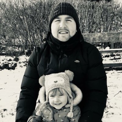 bells135's profile picture. Father of 2, hairlines gone.