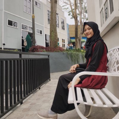 elsaferranda's profile picture. 