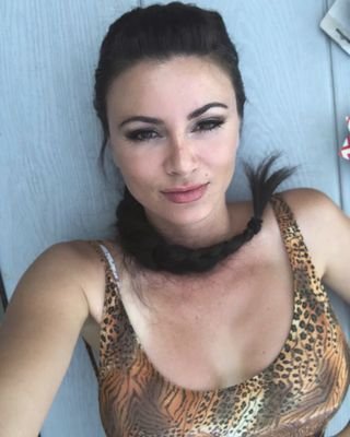 abid10156716's profile picture. 