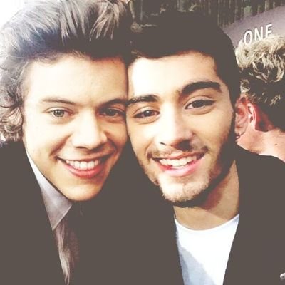 One Direction va volver algun dia🤞🏻,Fan de Zarry 🇦🇷 Amo a Zayn y Harry. ZARRY ES REALL SJDJFNFN OKEY NO XDXD