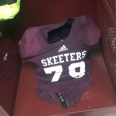 SethRobinson56's profile picture. https://t.co/mOMbhWwP6O C/O 2021 guard and center