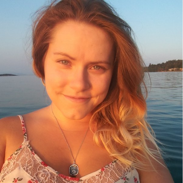 Registered Holistic Nutritionist
Registered Yoga Teacher
Student Community Herbalist
IG: @athyriumwellness