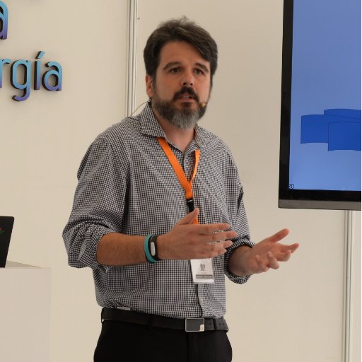 Ingeniero en Electrónica y Automatización Industrial. Ex-profesor de @la_UPC y @UniBarcelona. Cuenta profesional