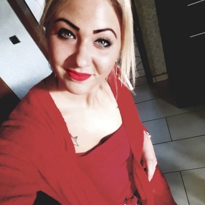 Le temps guérir les douleurs et blessures du passer parce que l’on change et ont es plus la même 💋💖🇫🇷
