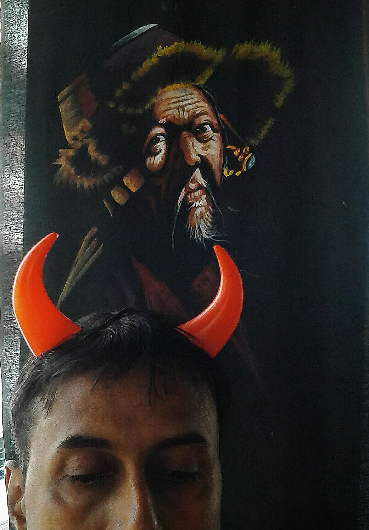 /communicator in kids https://t.co/X9M36nDyRJ learner.antique music collector.writer of sorts.fierce.cerebral.windies cricket ,latin football# no RAM ,but RAVAN