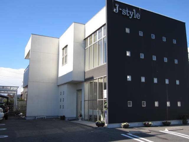 culloso's profile picture. 初めてのお方には こんにちは！初めてじゃないお方にも こんにちは！ 津島市埋田町で美容室J-styleを営んでおります。 性格は人見知り無し、警戒心無しの天然とお褒めの御言葉を頂いております。 少しでも気になったら御遠慮なくお訪ねください！