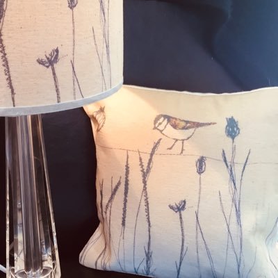 Studio-Line Designs  Gifts Art Textiles.さんのプロフィール画像