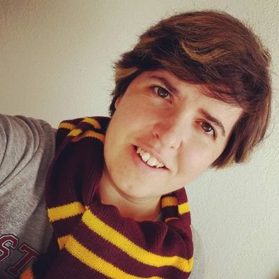 Software Dev. Gryffindor. Book addict. Proud #AnneListerCodeBreaker. 
Love 🚵.
 https://t.co/Qb0CHEUiFY