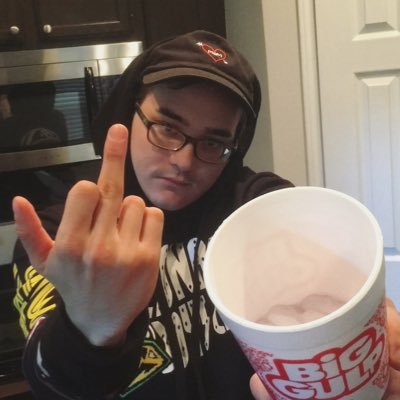 WAVYBANDZSTAN's profile picture. WAVYBANDZ #1 FAN! FUCK YOU if U DONT FW WAVY!! THIS THE MOVEMENT BiH 🌊🌊 FOLLOW @itzwavybandz NOW TRUST ME if U LUV ME 💕💕 #WAVYBANDZ 🌊💕