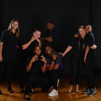 The official page of the LSU Women’s Basketball managers #LSUNITY #geauxtigers #LSUWBB 🐯