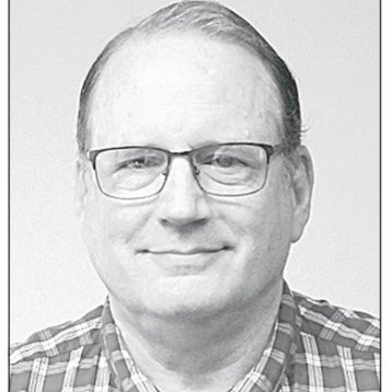 Grandfather, father, husband. Mayor, West Sioux School Board and Hawarden Library Board member. Fan of WS Falcons, Chicago Cubs & Bears, Boston Celtics.