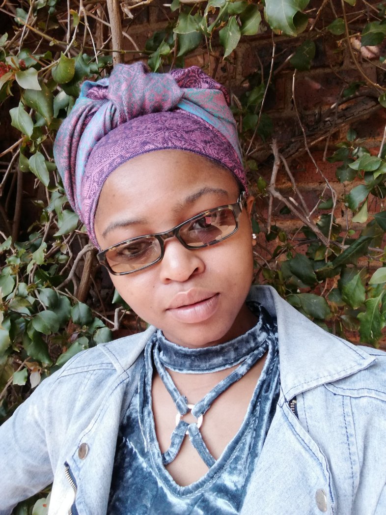 LadyleedsXO's profile picture. I'm just a little girl, living in this great big world, trying not to lose myself...