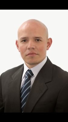 NicolaaRomer's profile picture. Docente de tecnología