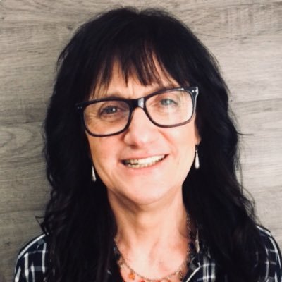 LindaSymchysn's profile picture. CEO/ Founder/ Sole Owner of a company Be Come One which was originated in 1989  in the field of alternative and holistic therapies and treatments.