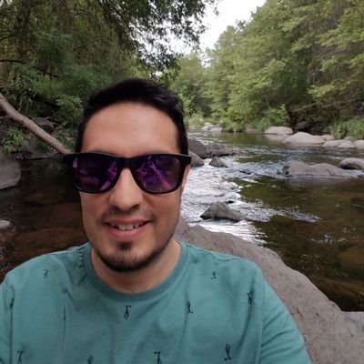 Software Engineer, casual gamer, amante de la tecnología, la comida y de @la_lizeth ;)
IG: vallelblanco
