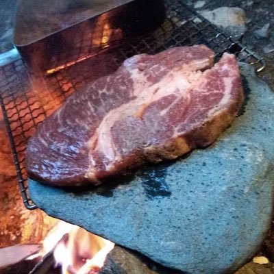ソロキャンプ、夫婦キャンプ、キャンプの事、居酒屋、 酒呑み、メシ、 猫、音楽、愉しんでます。 ゲット ワイルド 埼玉出身 残して置きたいコト