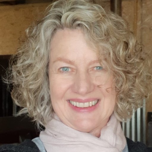 PR & Social Media consultant and WordPress web designer. Group Editor at MAC Publishing. Tea drinker.
https://t.co/5uYgiZf1wU | https://t.co/Hnq5PU3W77