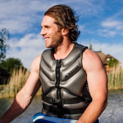 Leander_Pienaar's profile picture. Challenging adventures ... Lets go!