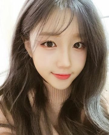 My name  is Noona nice to meet  you
สวัสดีค่าาาา🙏🙏