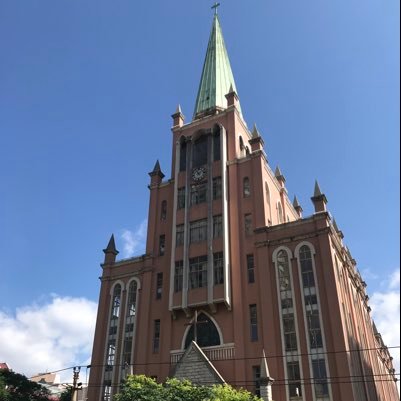 raymond07921794's profile picture. expand the views.