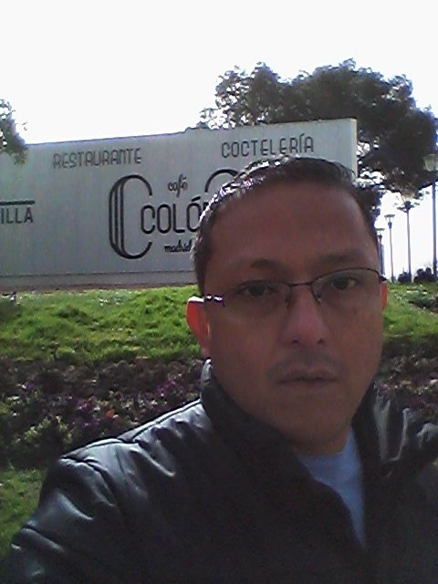 ruben_e_rangel's profile picture. In constant learning to be the best Full Stack Developer. Lover of the Back End and Front End technology.