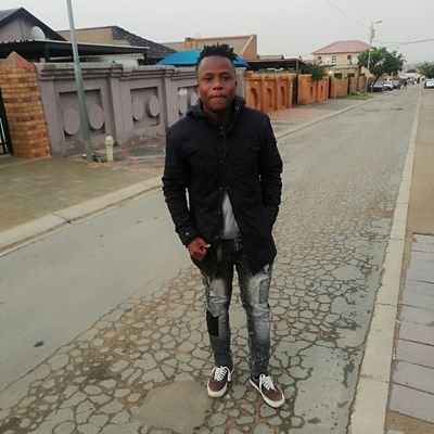 LeBron_Caiphus's profile picture. Right boy for twitter
