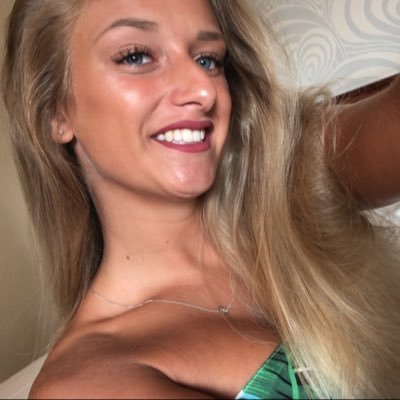 University of Exeter 💚 Instagram:laurenn_natalieee