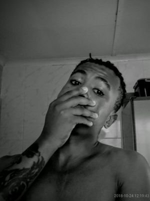 Luyanda76680548's profile picture. I dance a lot and I can rap