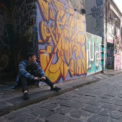 binbin_xm's profile picture. 日常/鸟宝/美食/旅行/伪二次元～经常忘记发