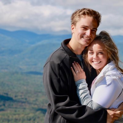 kristinahodge's profile picture. 