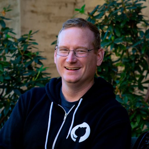 🧑‍🔧 Principal Engineering Manager @github 
📻 Previously hosted @_bikeshed
👨‍👩‍👦‍👦 