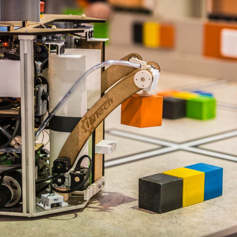 VdiVictor's profile picture. 