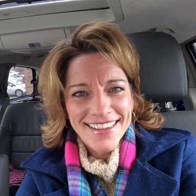 kellytansill's profile picture. 