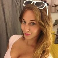 William31058853's profile picture. 