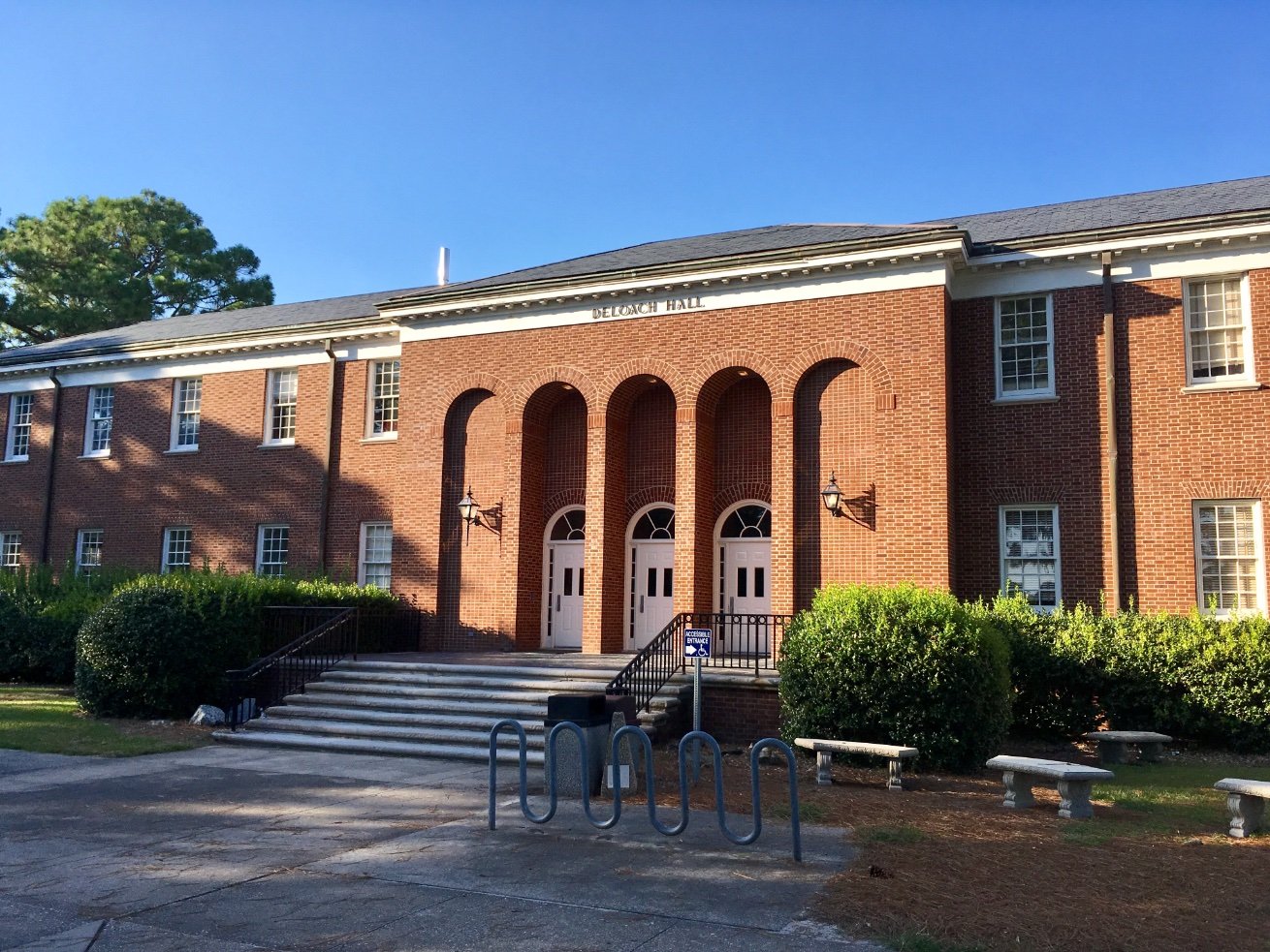 UNCW Department of Earth and Ocean Sciences