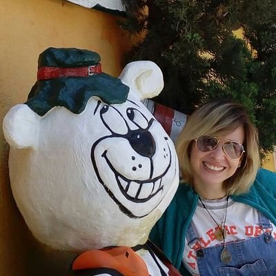 luciana64112277's profile picture. 