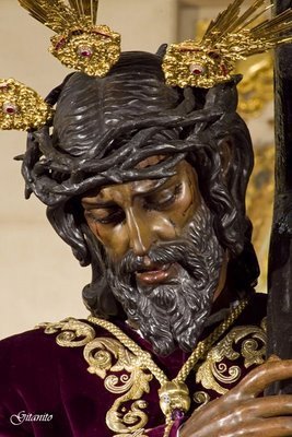 viviendo la Semana Santa todo el año y divididos Señor de la Salud y la Señora de Triana ...costalero de San Pablo , lanzada , Carreteria , sagrados decreto