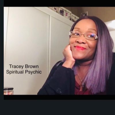 TraceyBrownLIVE Profile Picture