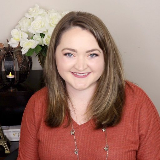 ChristyShuler's profile picture. Contemporary Womens Fiction Writer 🖊️, Youtuber 🎦 and lover of all things story. 📚🎬📺🎭