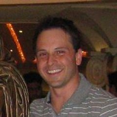 TJWETSCH's profile picture. 📱🏈🐶