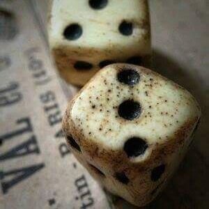 sandraelise's profile picture. Bowie, Thunders, Buzzcocks, Mummies  et el.