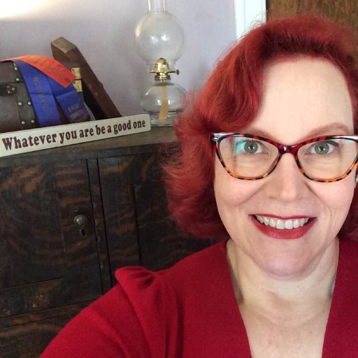 Wry takes from uppity ♀️ libertarian copywriter & wannabe TradWife. 🇺🇸1st—🏁🪭—🐱Staff—🏚Restorer—History🪭—⛪ Noob—💜🤍💚—🏳️🌈Ally—Nicer IRL.