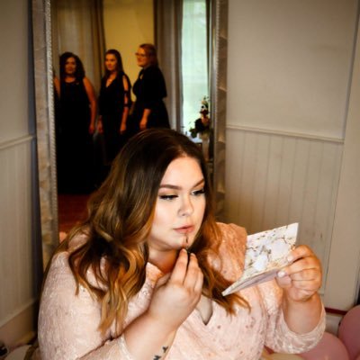 melissapotterf's profile picture. 