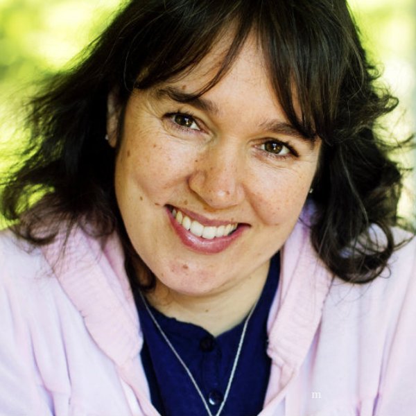 immersing_heart's profile picture. Author, Wife and Mother, trying to walk in the steps of Jesus. Would you like to walk together?