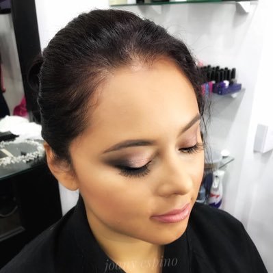 En Stetik Duo ofrecemos la última moda en estética y tratamientos de belleza para tu bienestar. Nos encontramos al sur de la ciudad dentro del hotel Radisson