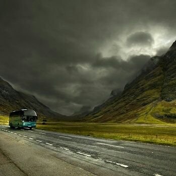 SU9vOLAsmGE56SM's profile picture. 